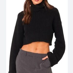 Noa Noa Cropped Turtleneck Sweater